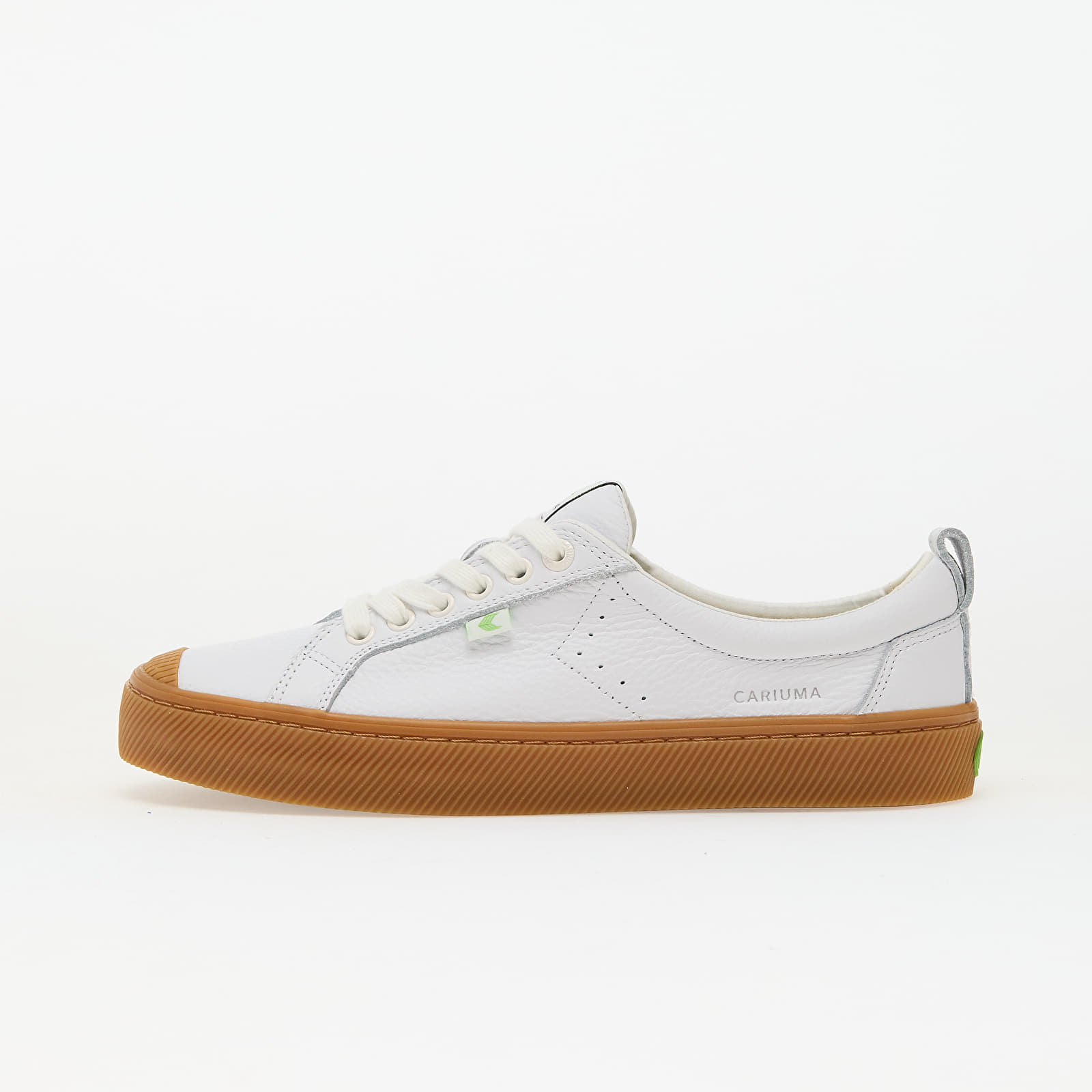 Levně Tenisky Cariuma M OCA Low Gum White