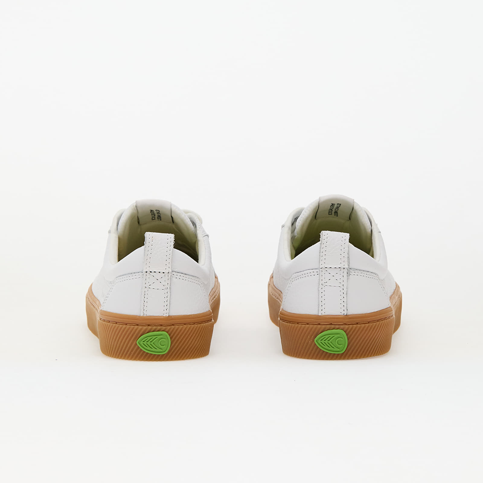 Pánské tenisky a boty Cariuma M OCA Low Gum White