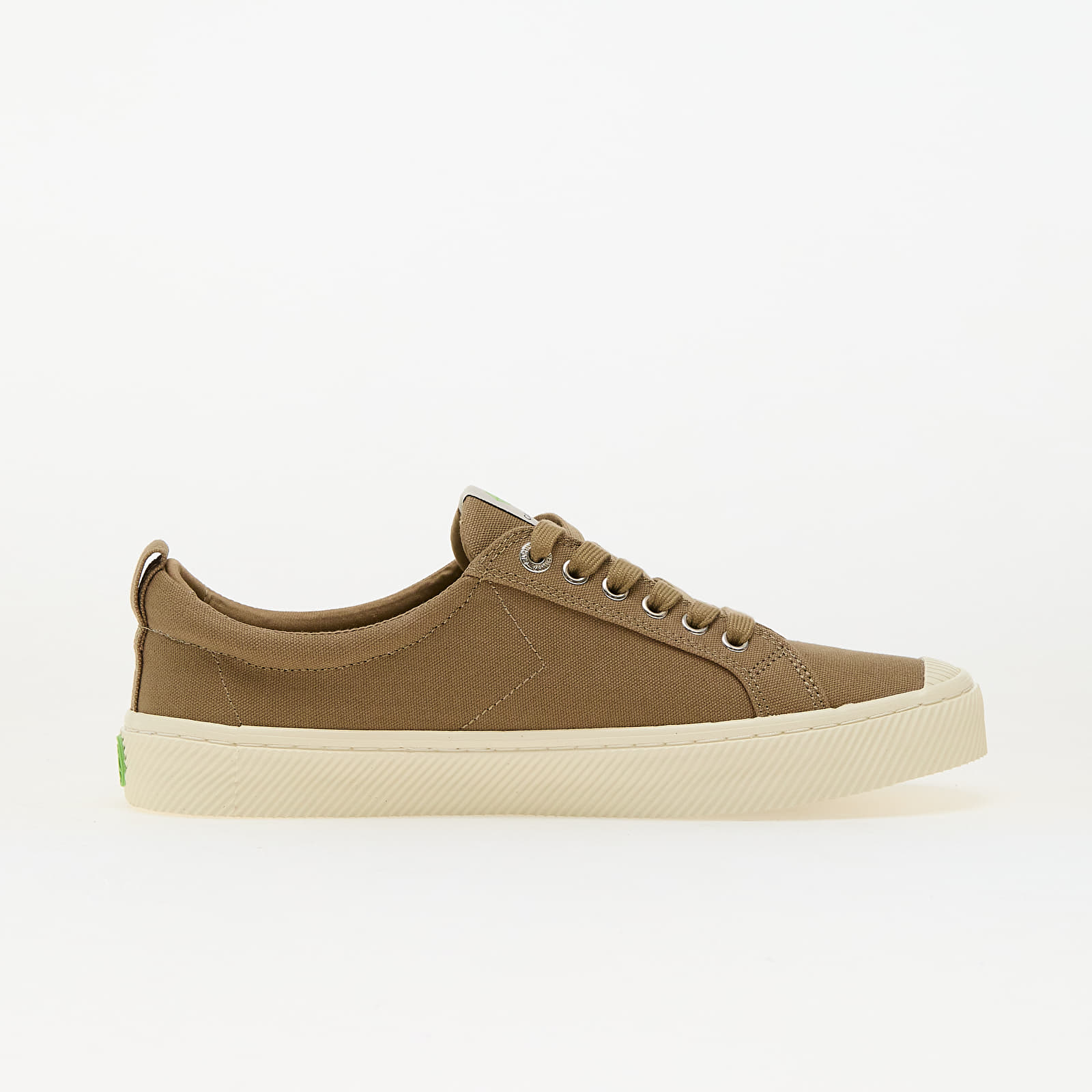 Moški čevlji Cariuma M Oca Low Burnt Sand