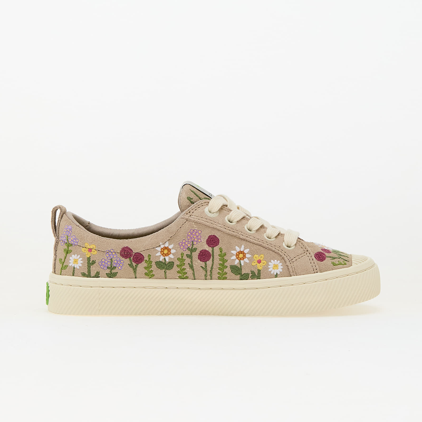 Naiste jalatsid Cariuma W OCA Low Sand Embroidered Flowers