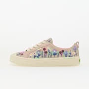 Cariuma W OCA Low Rose Embroidered Flowers