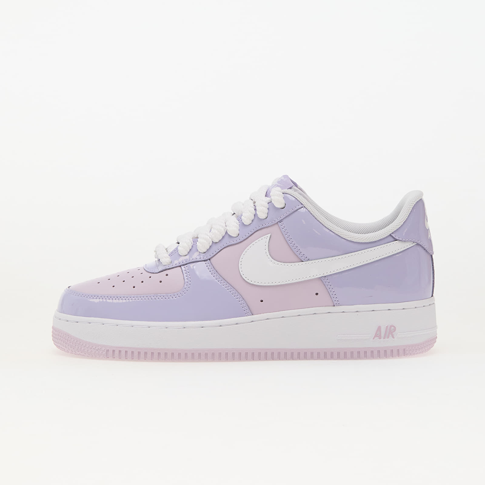 Levně Tenisky Nike Air Force 1 '07 Lv8 Hydrangeas/ White-Doll