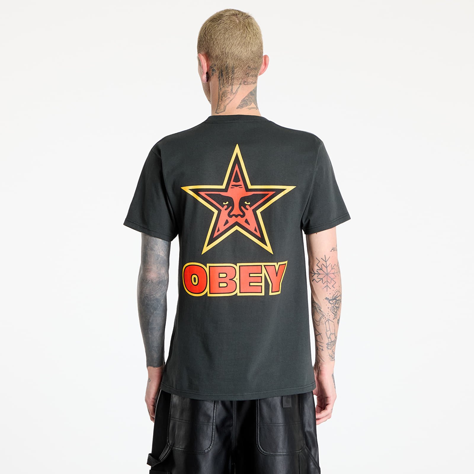 T-skjorter OBEY Star T-Shirt Vintage Black