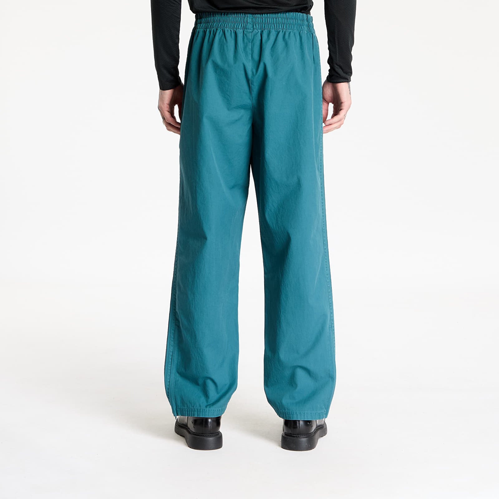 Férfi nadrágok adidas Woven Firebird Tracksuit Pants Green/ Tech Green