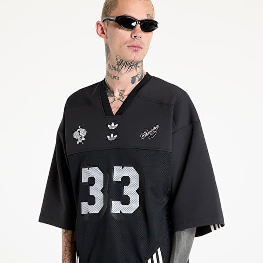 シャツ ADIDAS X WILLY CHAVARRIA FOOTBALL JERSEY adidas Originals x Willy Chavarria Football Jersey in Black | REVOLVE