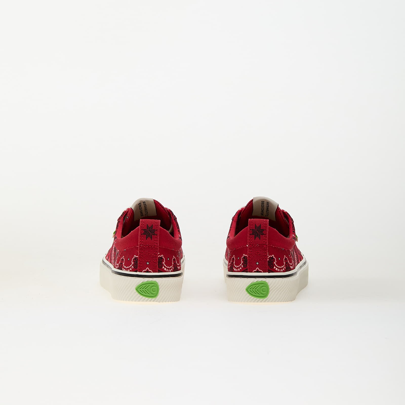 Női cipők Cariuma W Oca Low Red Bandana