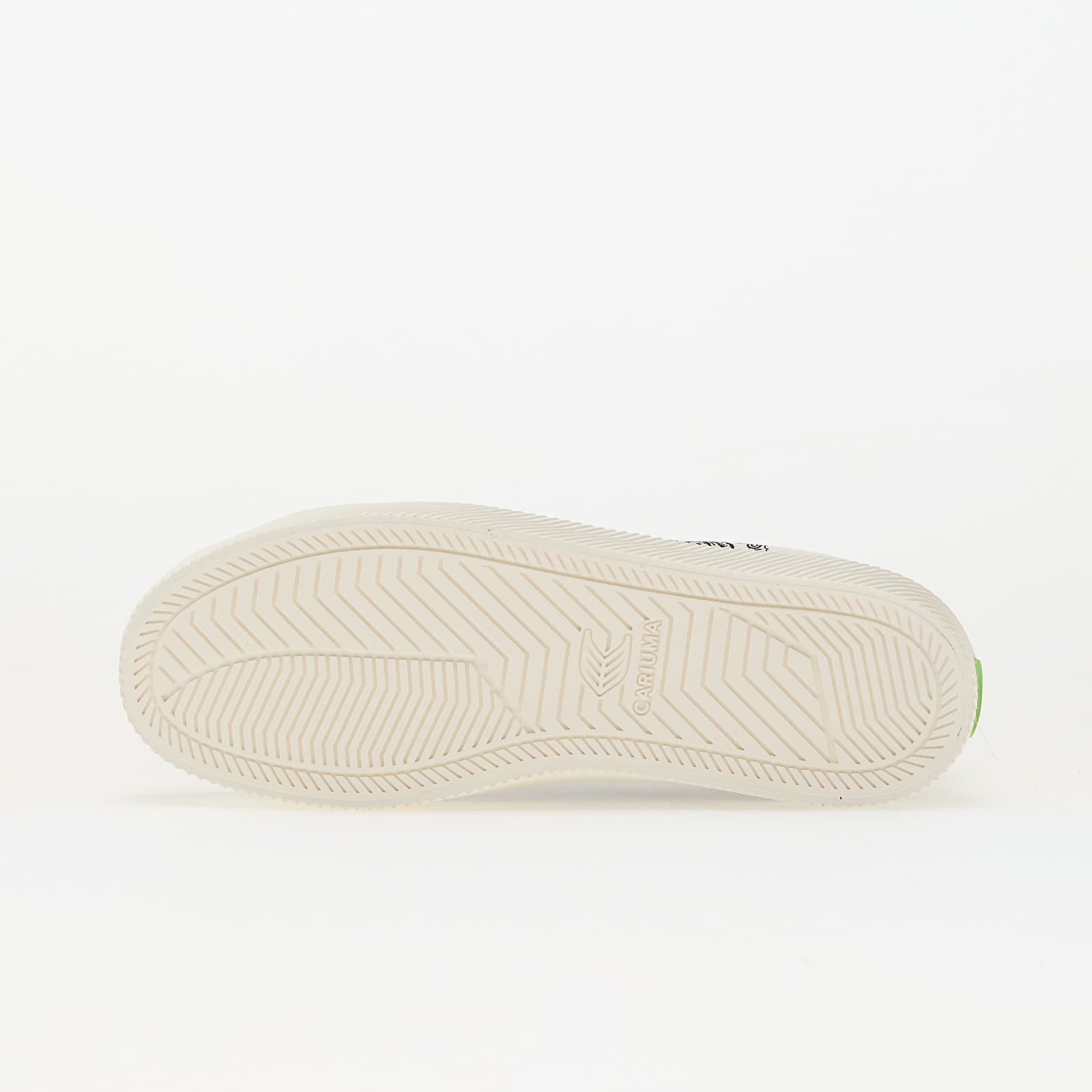 Moški čevlji Cariuma M Oca Low Off-White Bandana