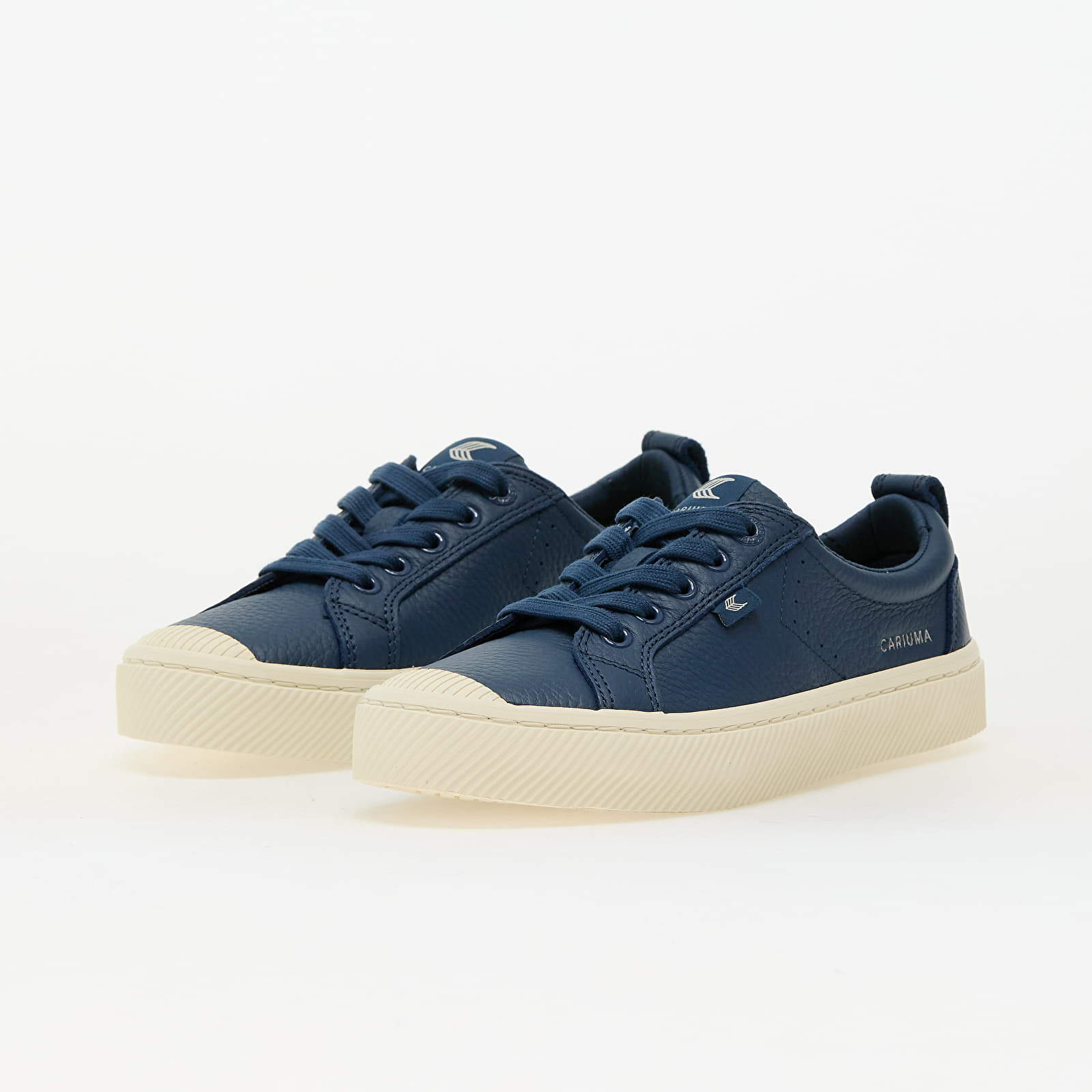 Férfi cipők Cariuma M Oca Low Dark Denim