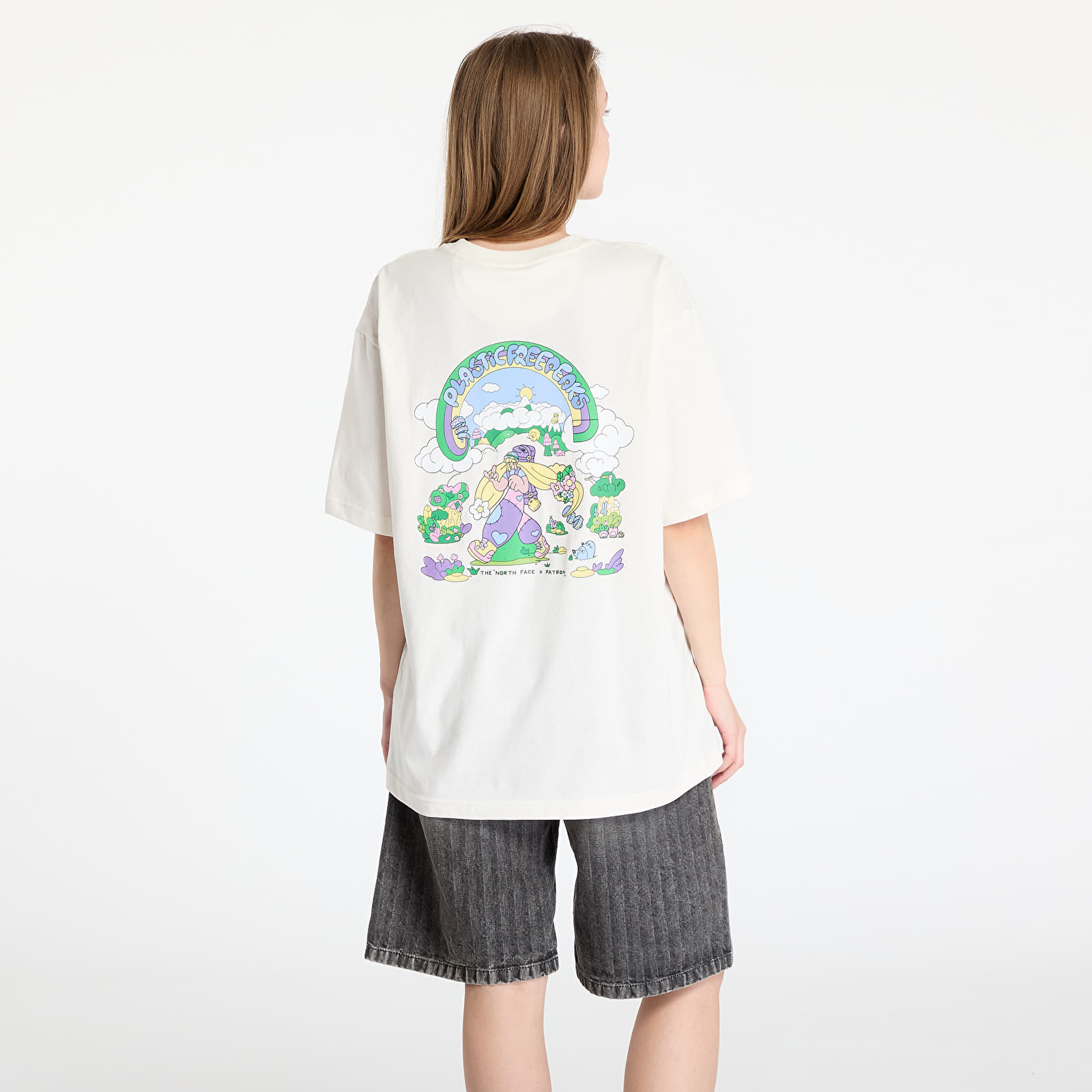 Men's T-shirts The North Face UNISEX Ss Clean Trails Oversized Tee White Dune