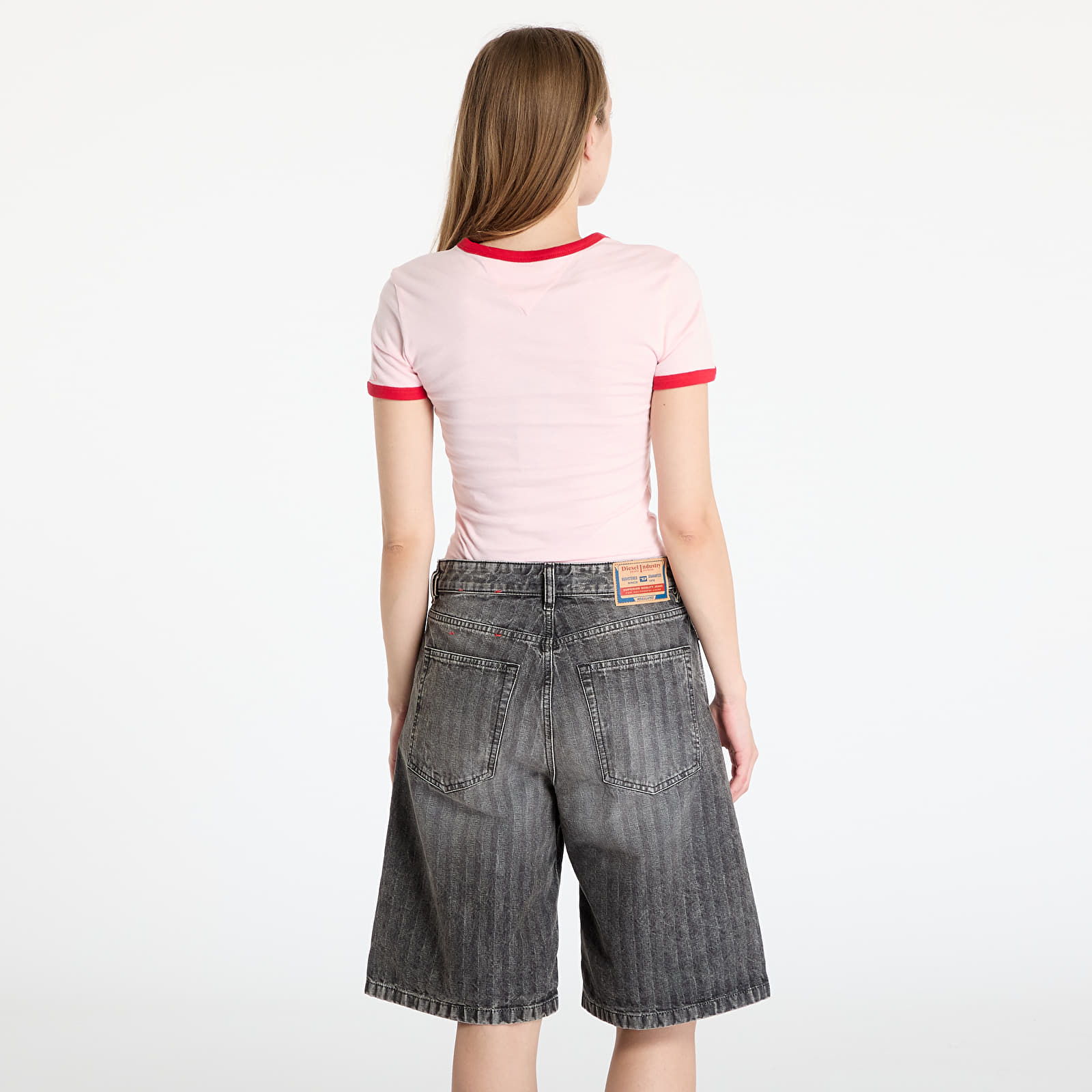T-shirts til kvinder Tommy Jeans Slim Script Tee Pink