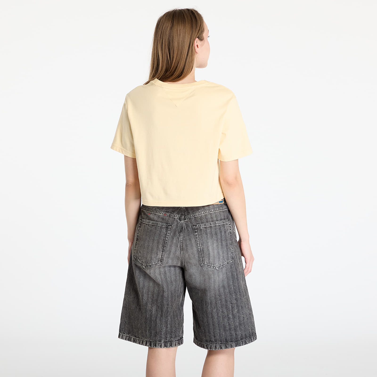 Dámská trička Tommy Jeans Relaxed Tonal Crew T-Shirt Yellow
