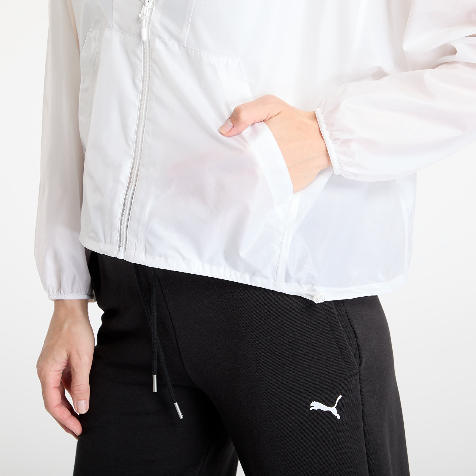Dámské bundy Puma Wardrobe Essentials Oversized UV Wind Jacket PUMA White