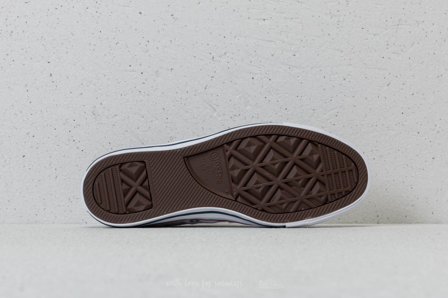 Dámske topánky a tenisky Converse Chuck Taylor All Star 3V OX White/ Insignia Blue/ Garnet