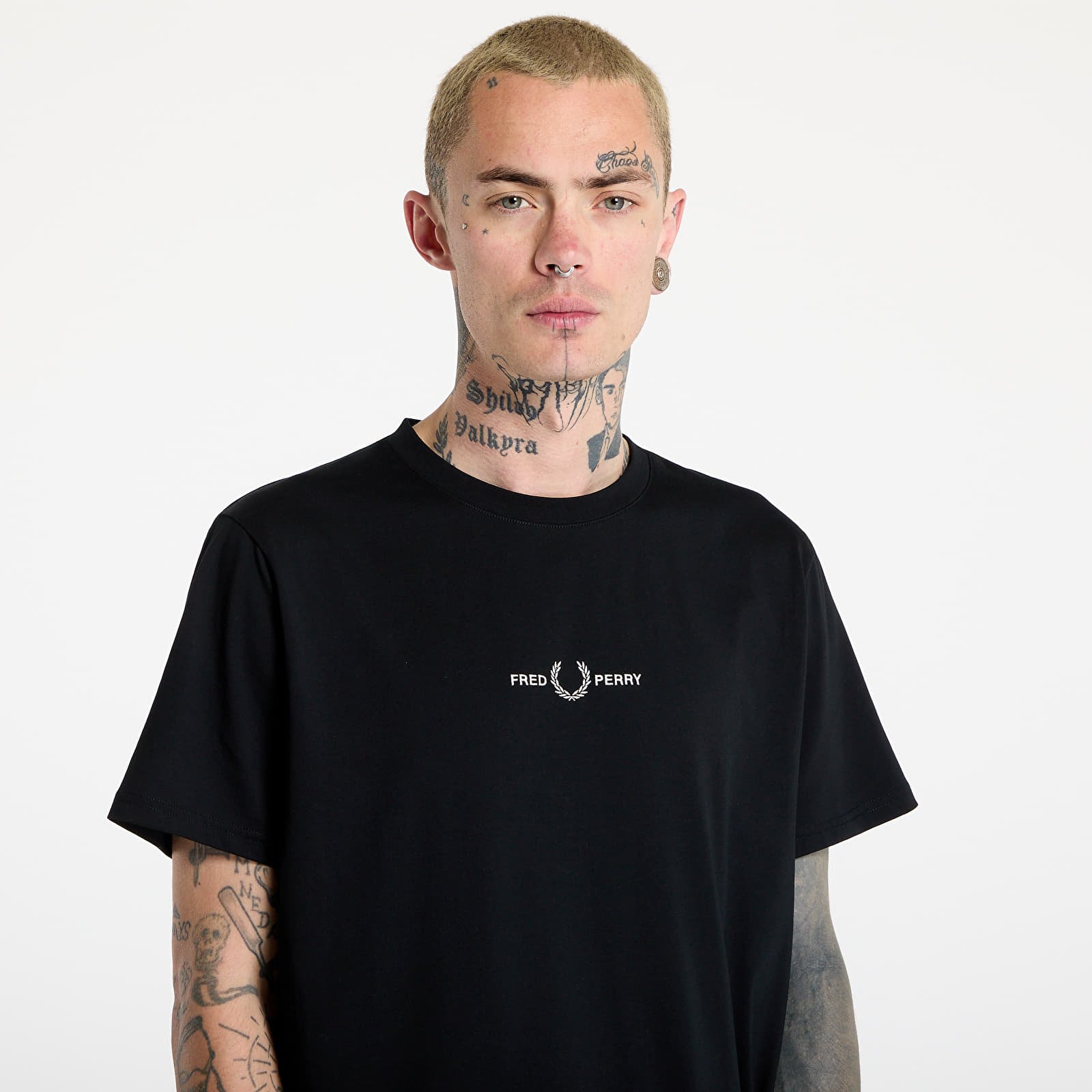 Camisetas FRED PERRY Embroidered T-Shirt Black