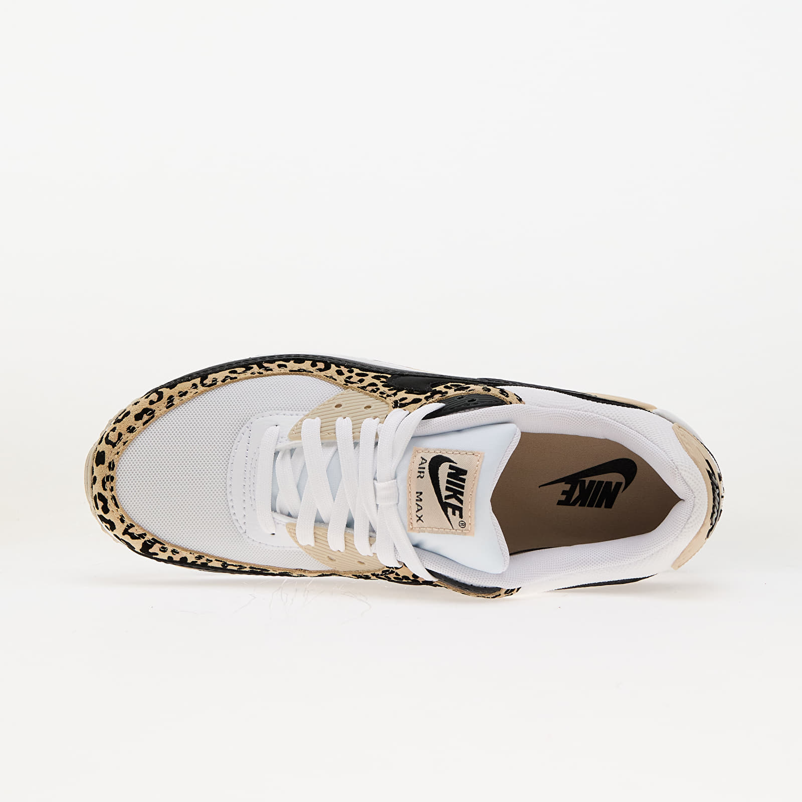 Γυναικεία παπούτσια Nike W Air Max 90 White/ Black-Sanddrift-Hemp