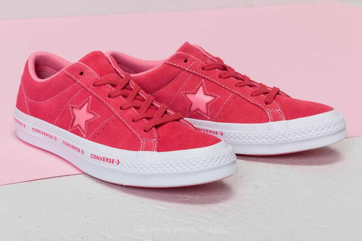 Men s shoes Converse One Star OX Paradise Pink Geranium Pink