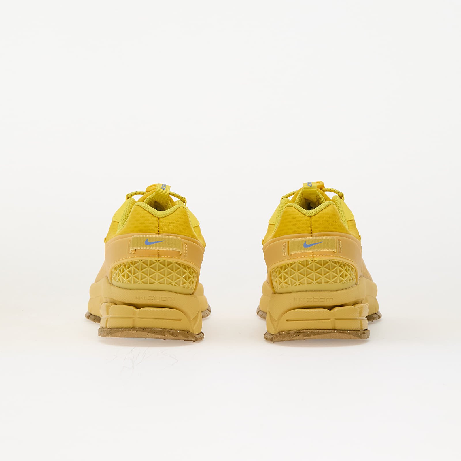 Pánske tenisky a topánky Nike Zoom Vomero Roam Lightening/ Lightening-Saturn Gold