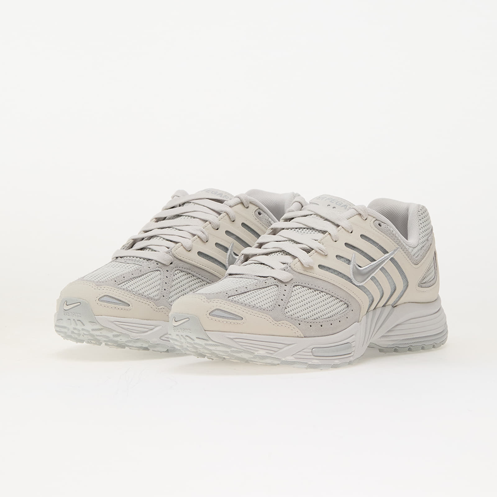 Pánské tenisky a boty Nike Air Pegasus 2005 Se Platinum Tint/ Mtlc Platinum