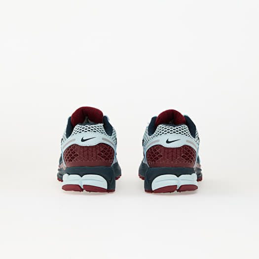 nike zoom shoes red and blue