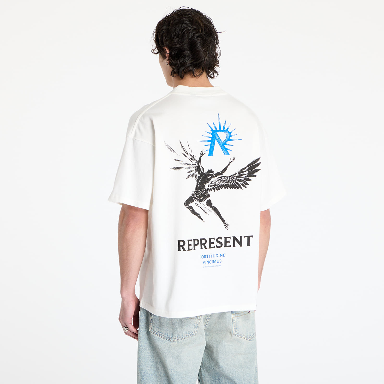 T-shirts REPRESENT Icarus T-Shirt Flat White