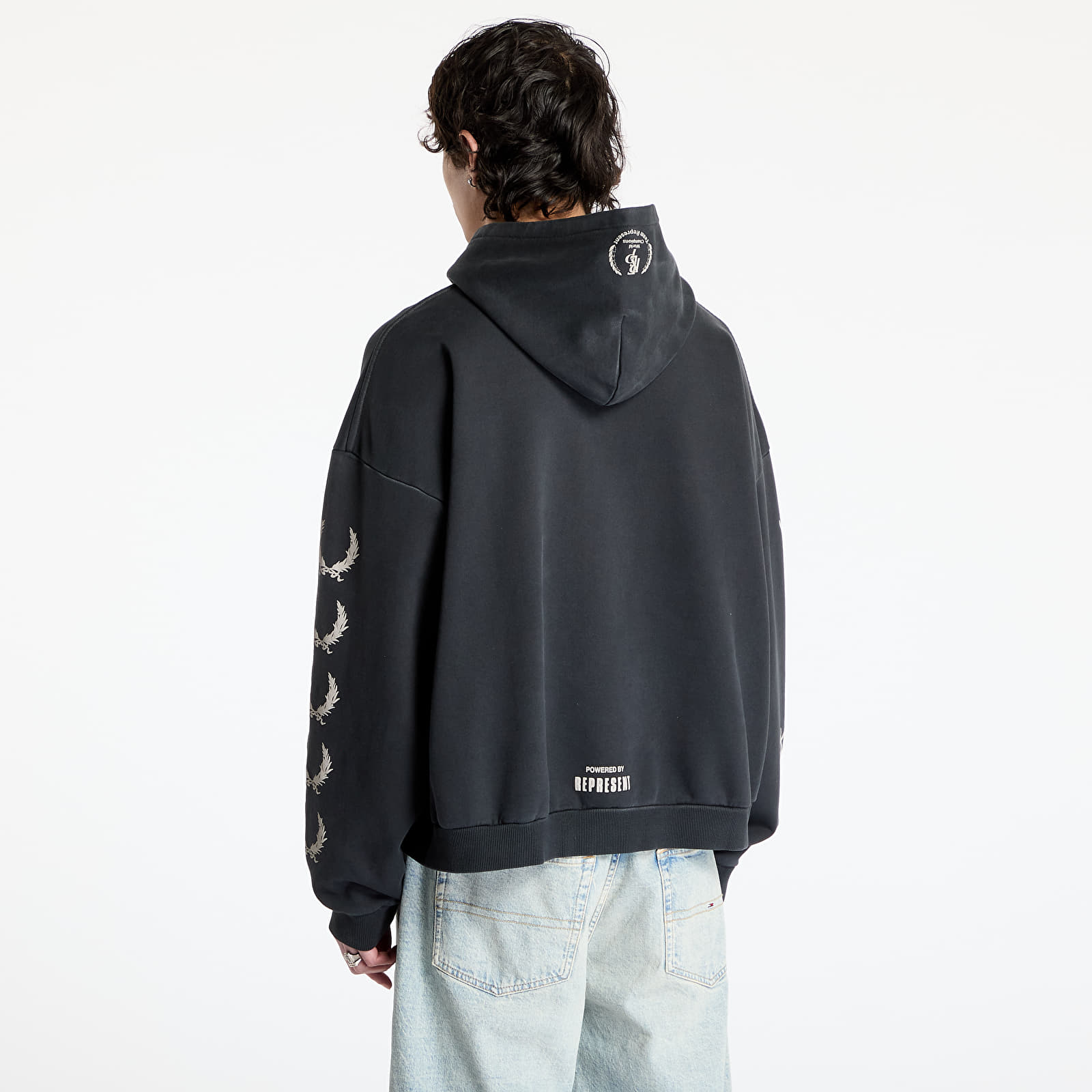 Kapucnis pulóverek és pulcsik REPRESENT World Championship Hoodie Stained Black