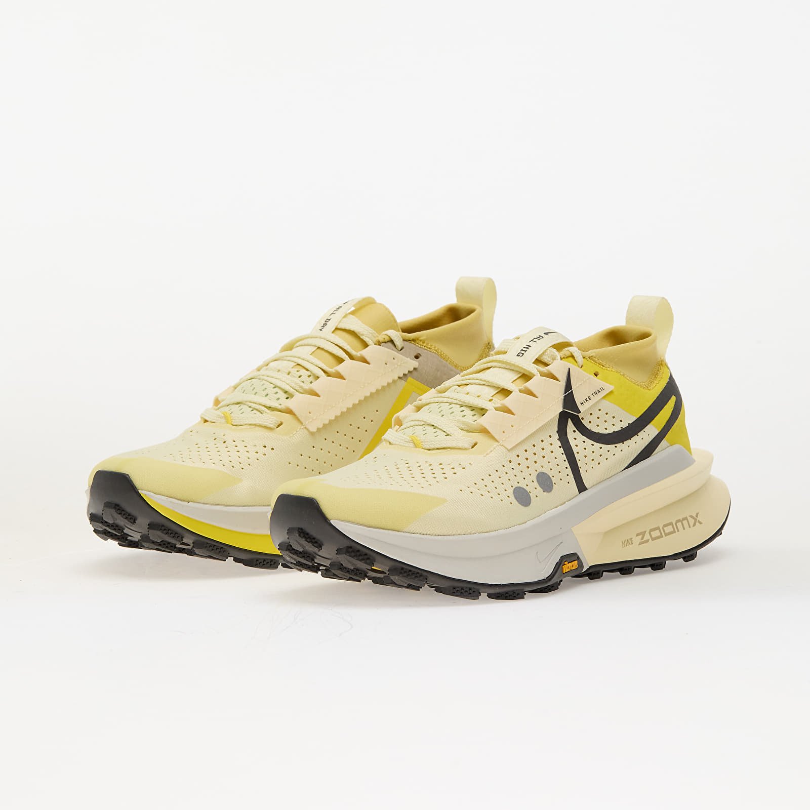 Încălțăminte și sneakerși pentru bărbați Nike Zegama 2 Alabaster/ Medium Ash-Lightening