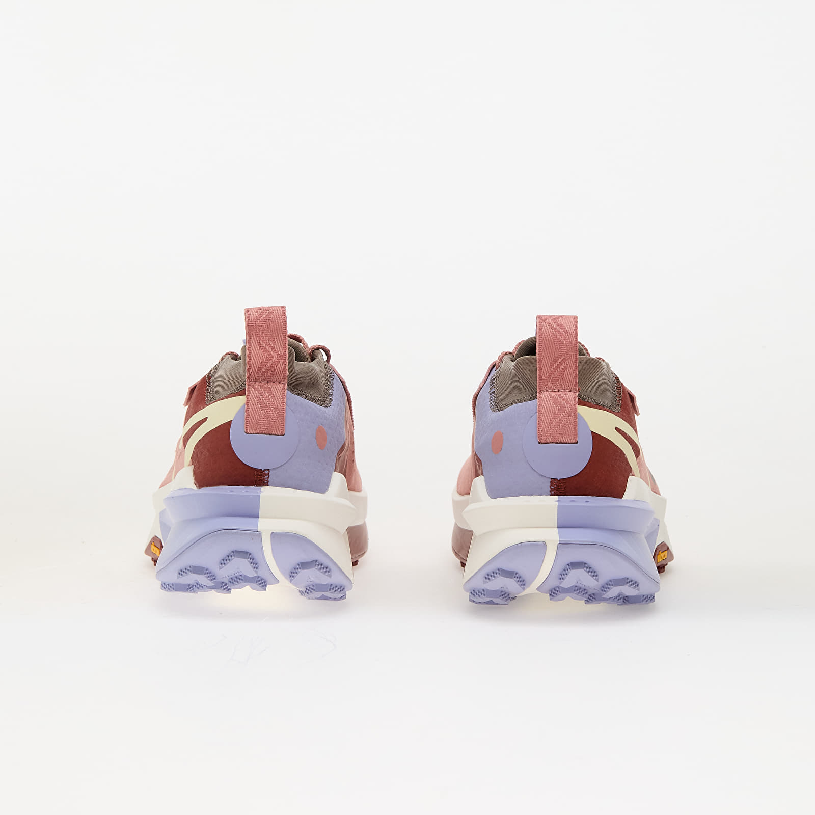 Damesko Nike W Zegama 2 Red Stardust/ Alabaster-Mars Stone