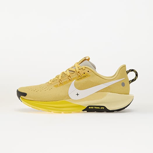 Nike Pegasus Trail 5 Saturn Gold/ White-Lightening-Alabaster