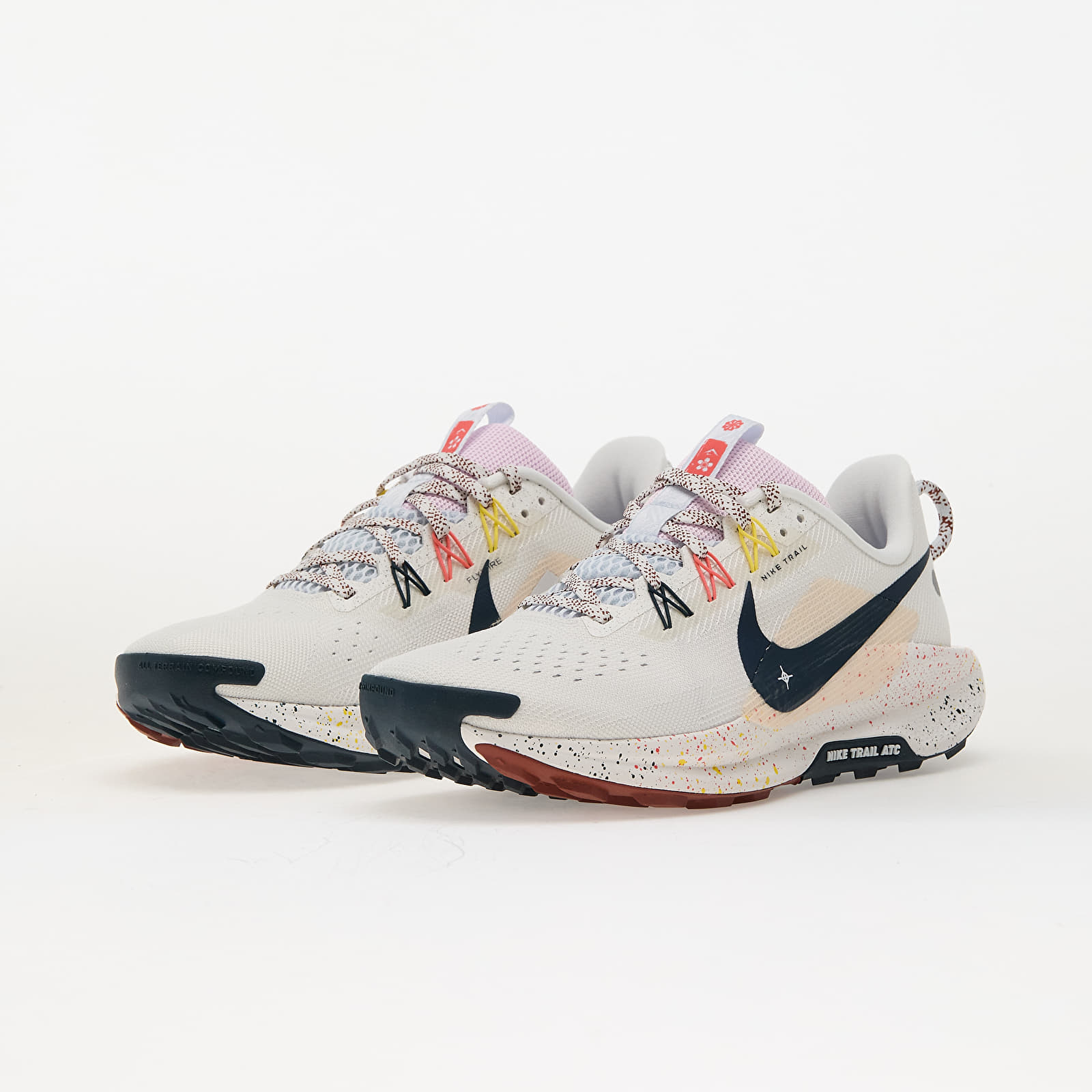 Buty męskie Nike Pegasus Trail 5 Summit White/ Armory Navy-Football Grey