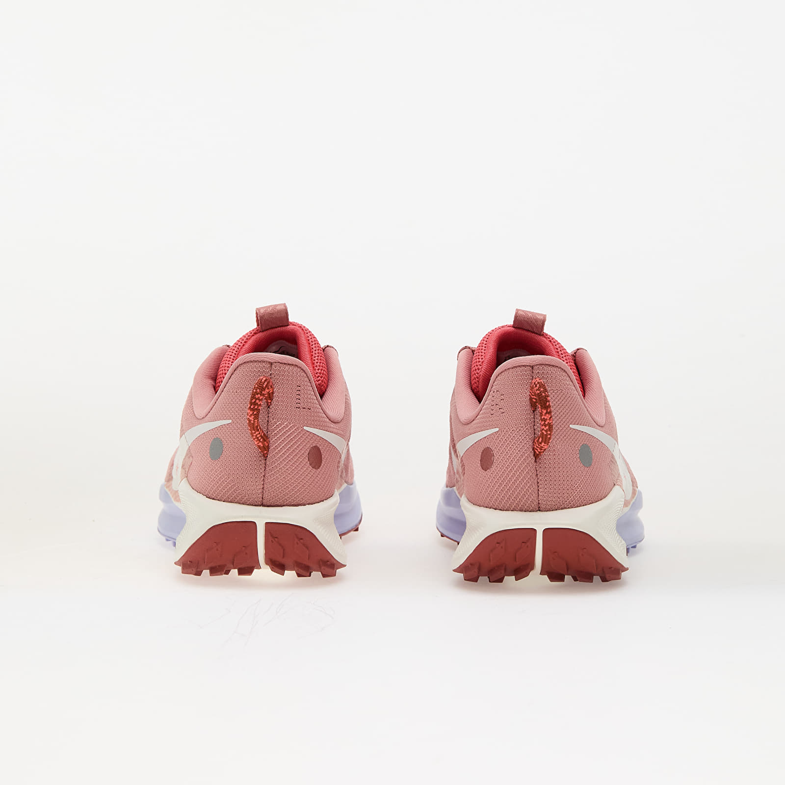 Damesko Nike W Pegasus Trail 5 Red Stardust/ Mars Stone-Sail-Lilac Ice