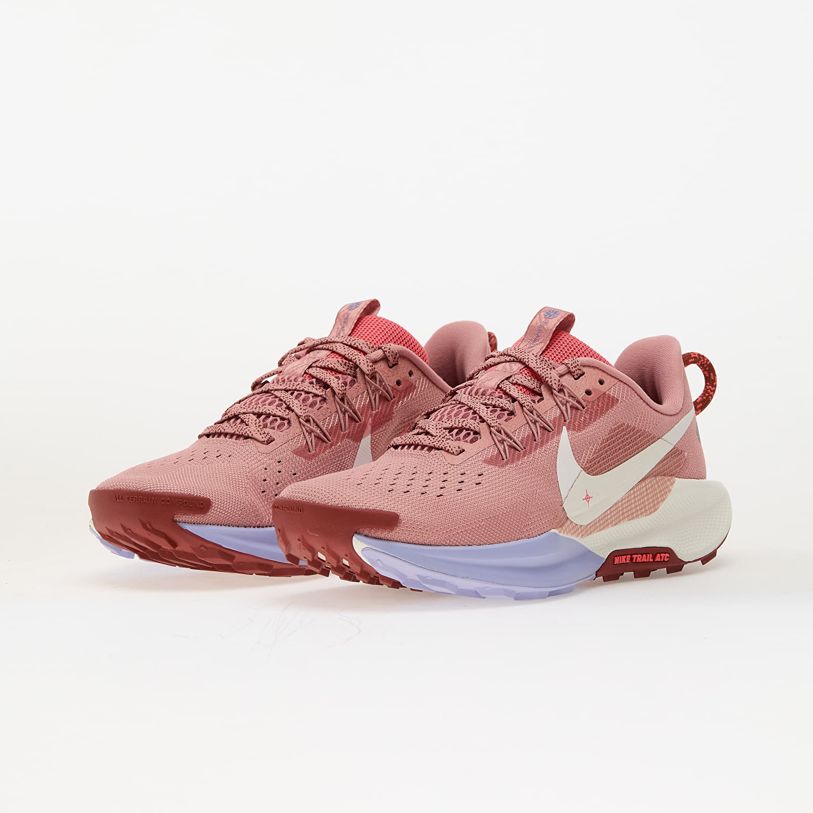 Damesko Nike W Pegasus Trail 5 Red Stardust/ Mars Stone-Sail-Lilac Ice