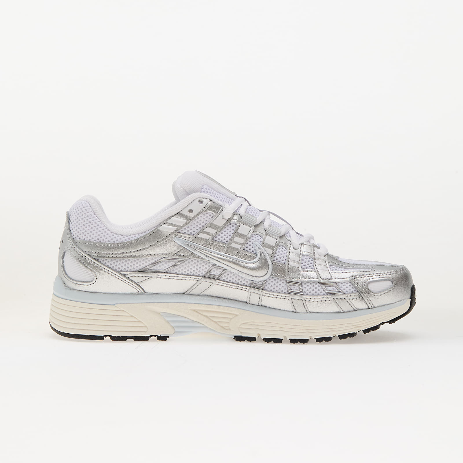 Damesko Nike W P-6000 White/ Metallic Silver-Blue Tint-Sail