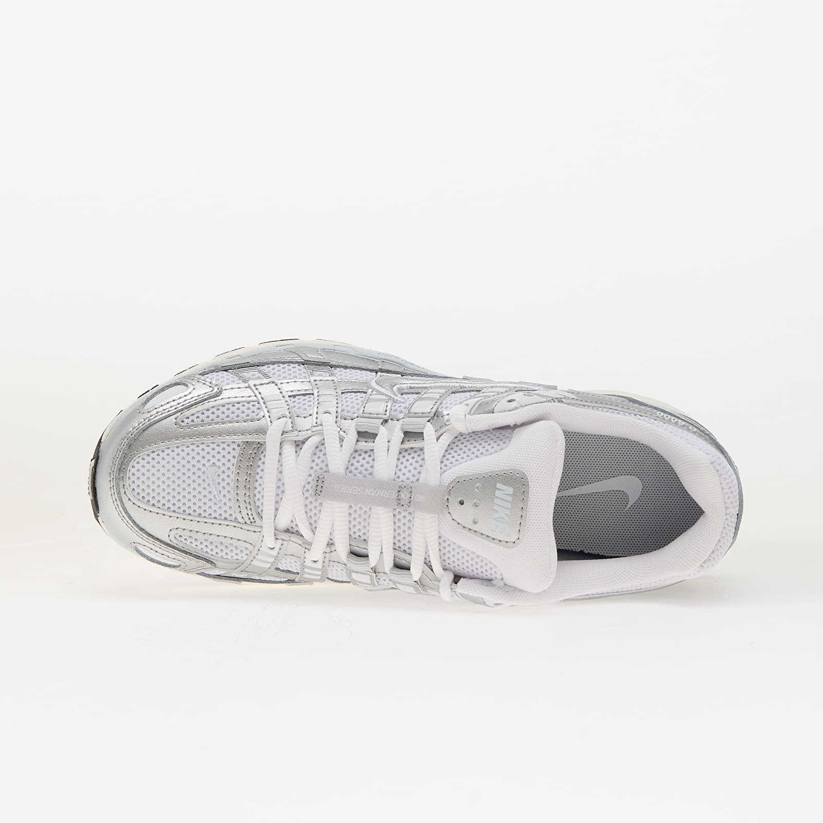 Damesko Nike W P-6000 White/ Metallic Silver-Blue Tint-Sail