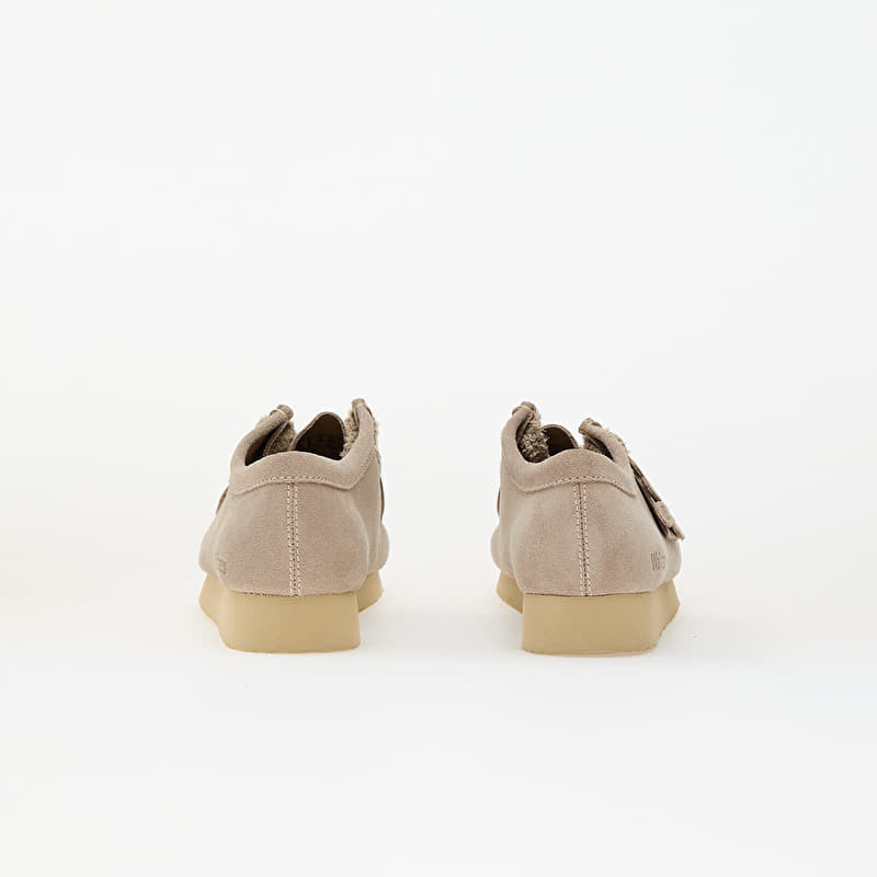 Clarks Originals Wallabee 2604 Sand Suede | Footshop