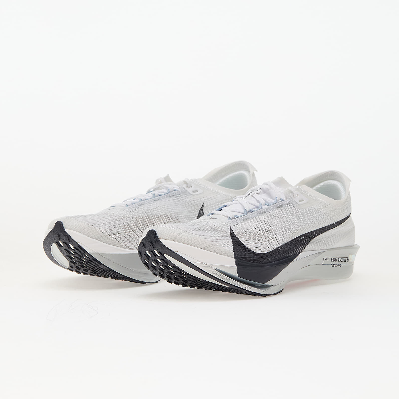 Meeste kingad Nike Zoomx Streakfly 2 White/ Gridiron-Obsidian Mist