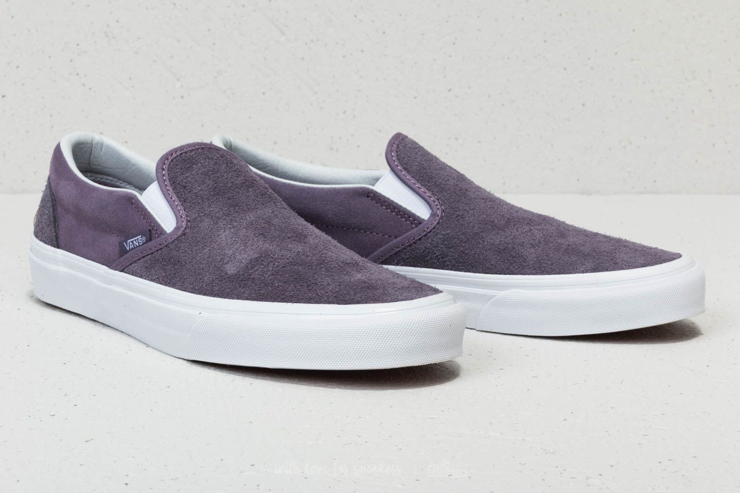 Vans slip on sale on mauve