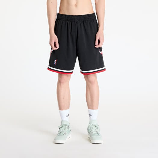 Šortai Mitchell & Ness NBA Bulls 97-98 Alternate Swingman Shorts Black