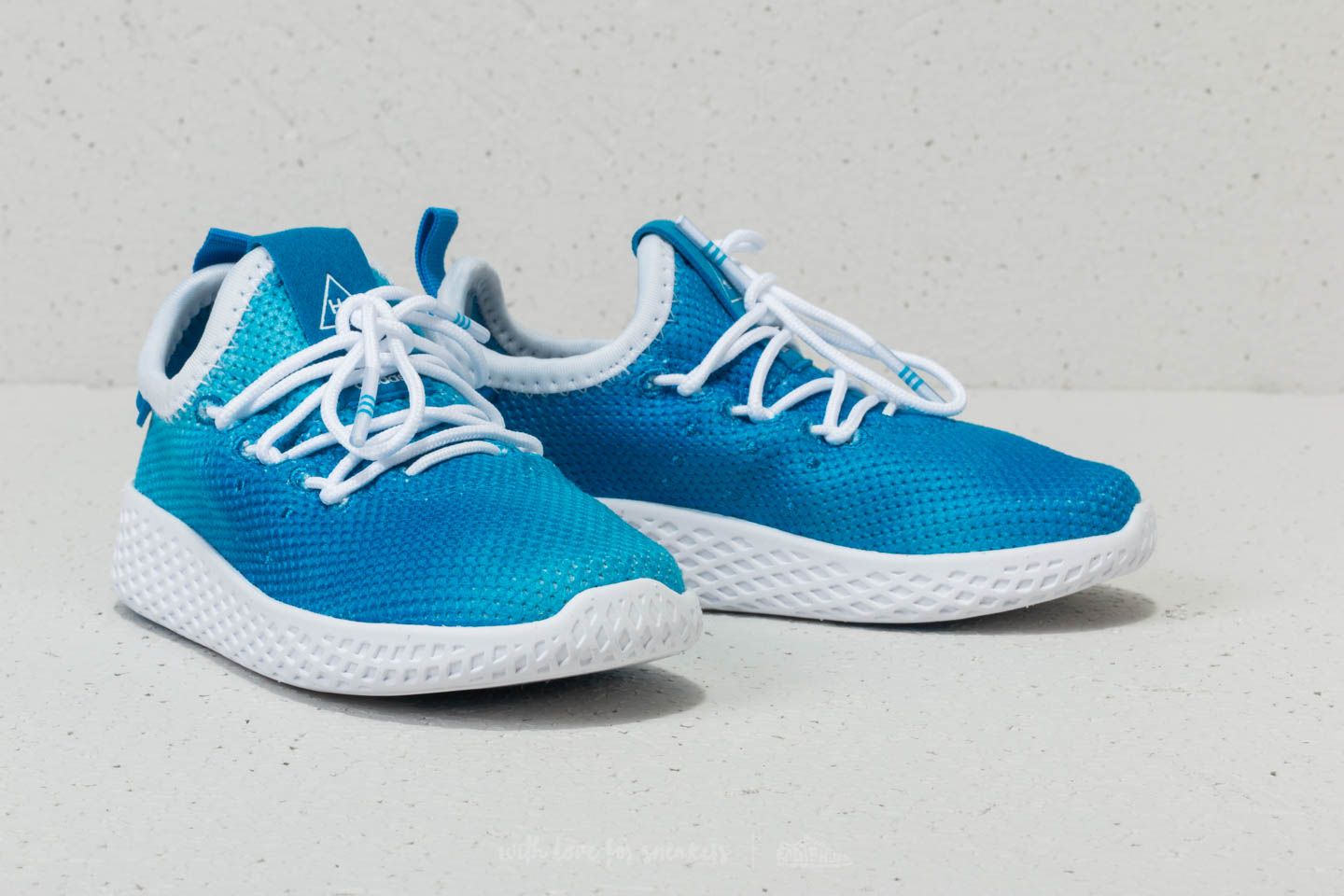 Scarpe e sneakers bambini adidas x Pharrell Williams Tennis HU I Bright Blue/ Ftw White/ Ftw White