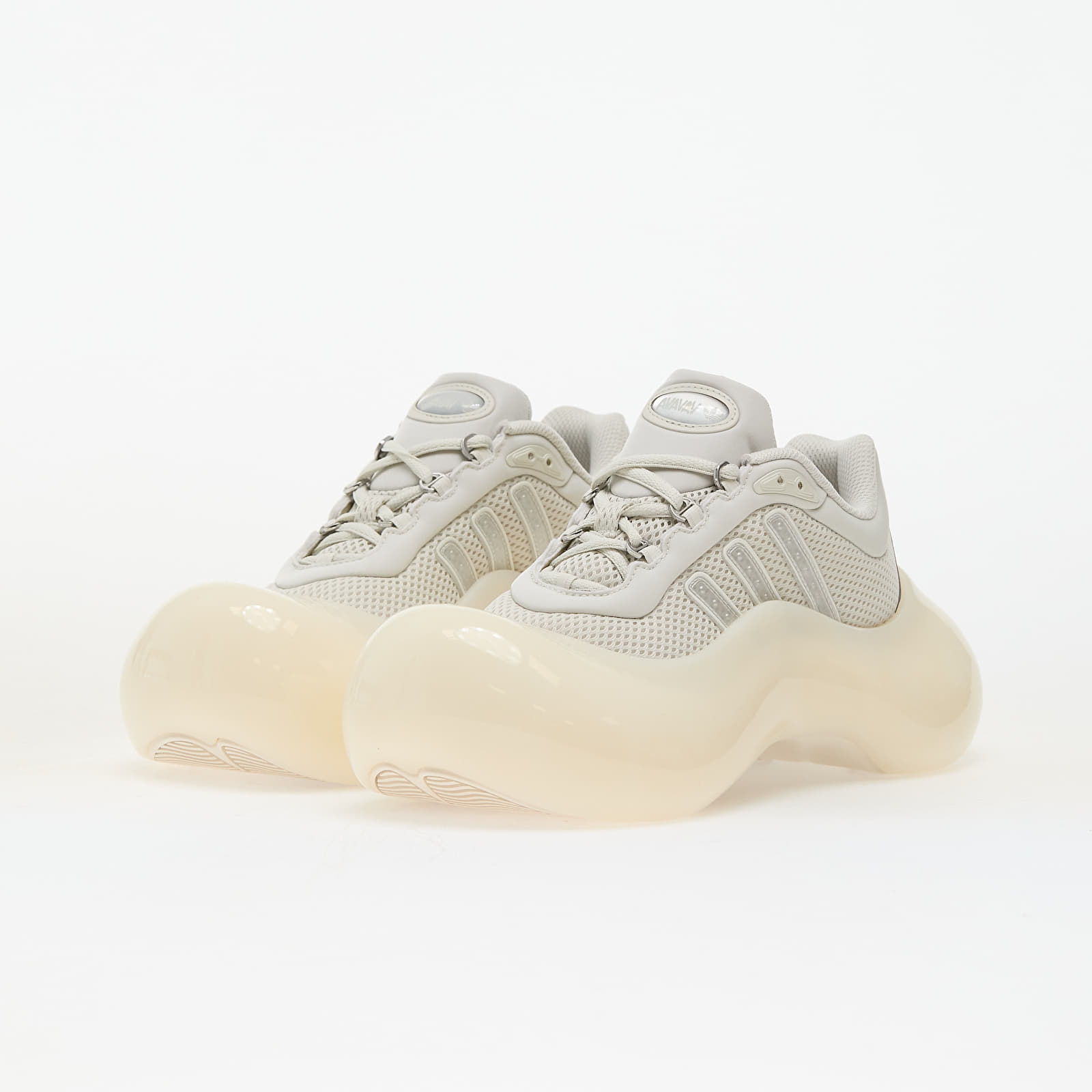 Sieviešu apavi adidas Moonrubber Off White/ Silver Metallic/ Core White