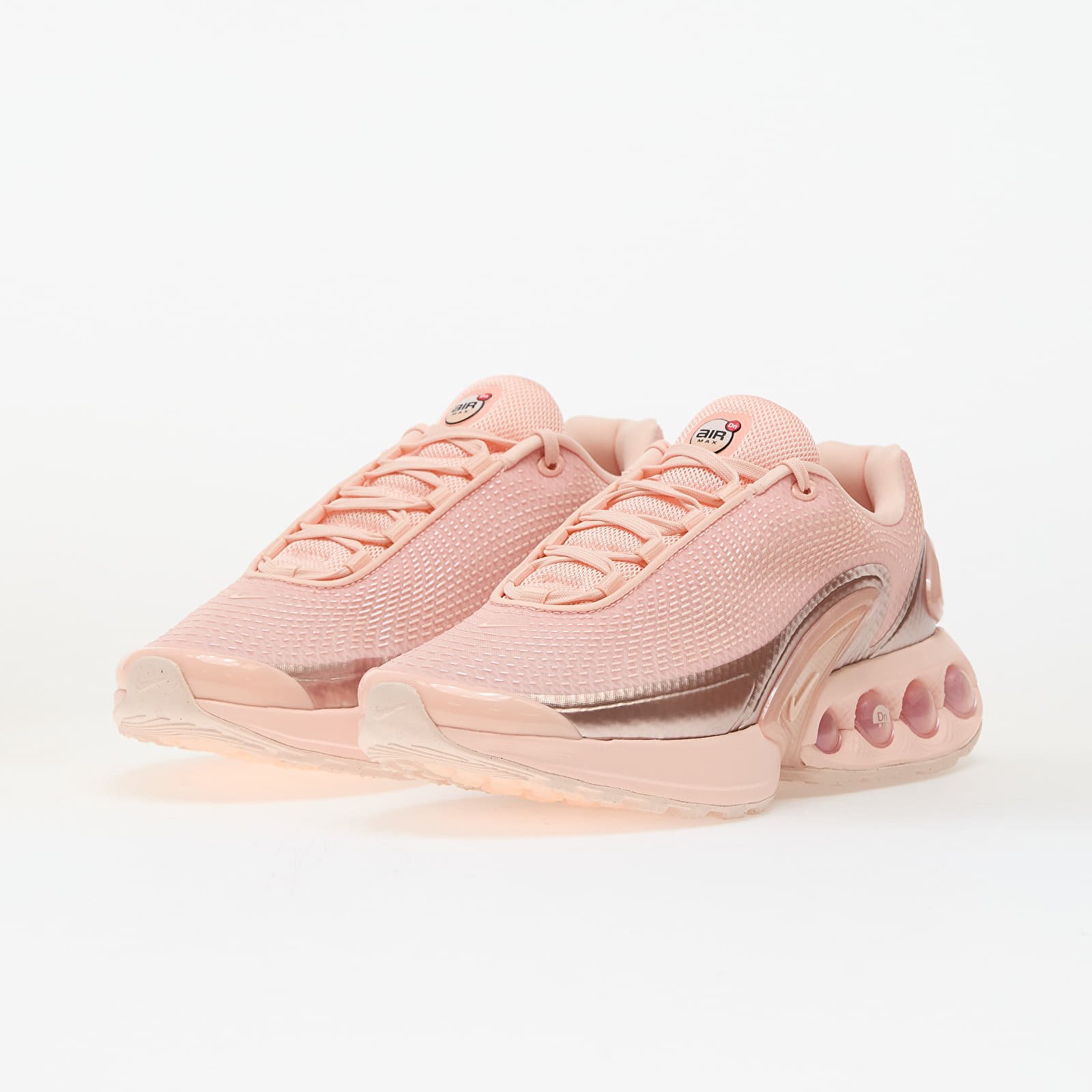 Női cipők Nike W Air Max Dn Washed Coral/ Guava Ice-Crimson Tint