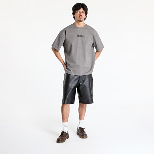 Tシャツ・カットソー PLEASURES Men T-shirt Grey P24F021 GREY T-shirts PLEASURES Onyx Glitter Shirt Grey | Footshop