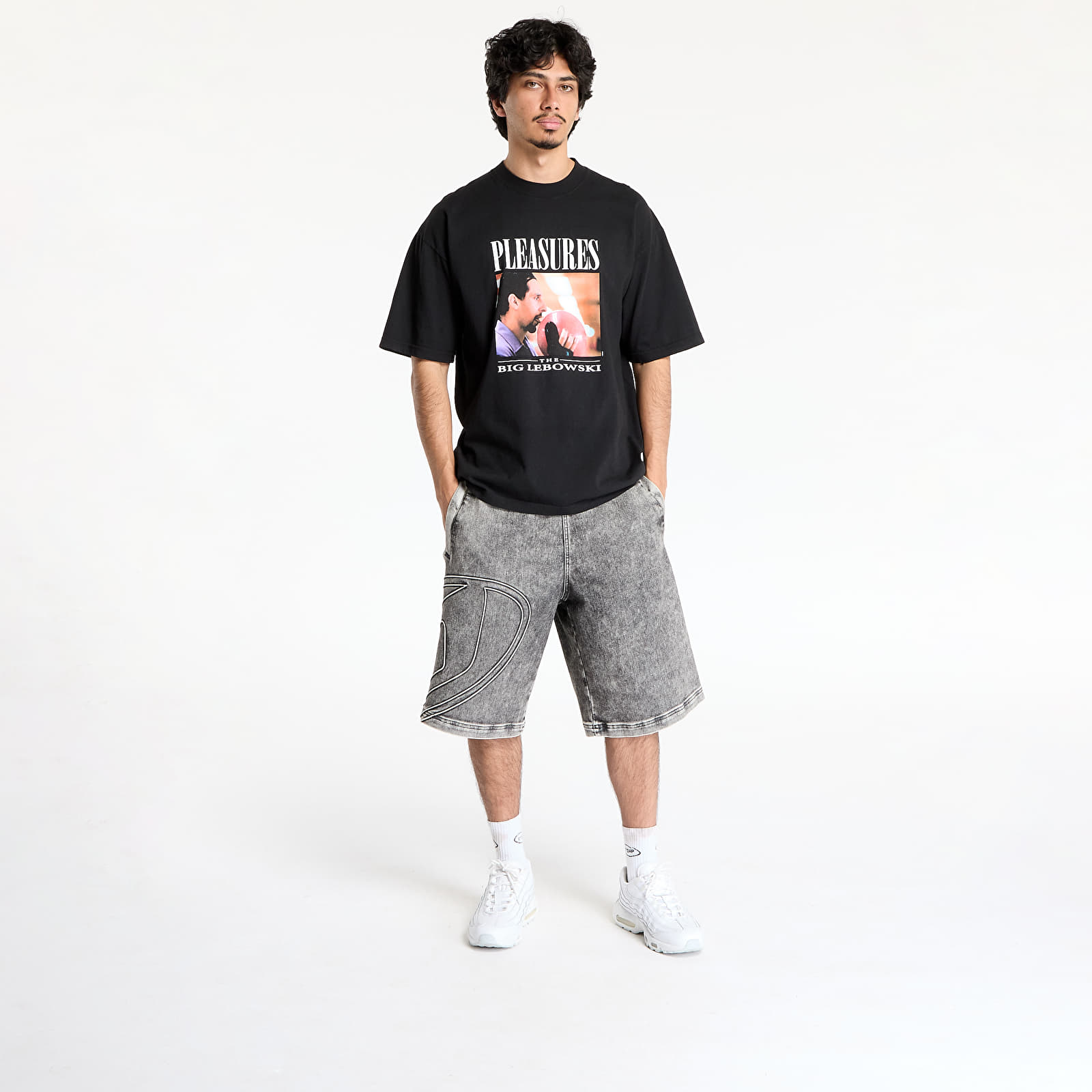 Tričká PLEASURES Lick T-Shirt Black