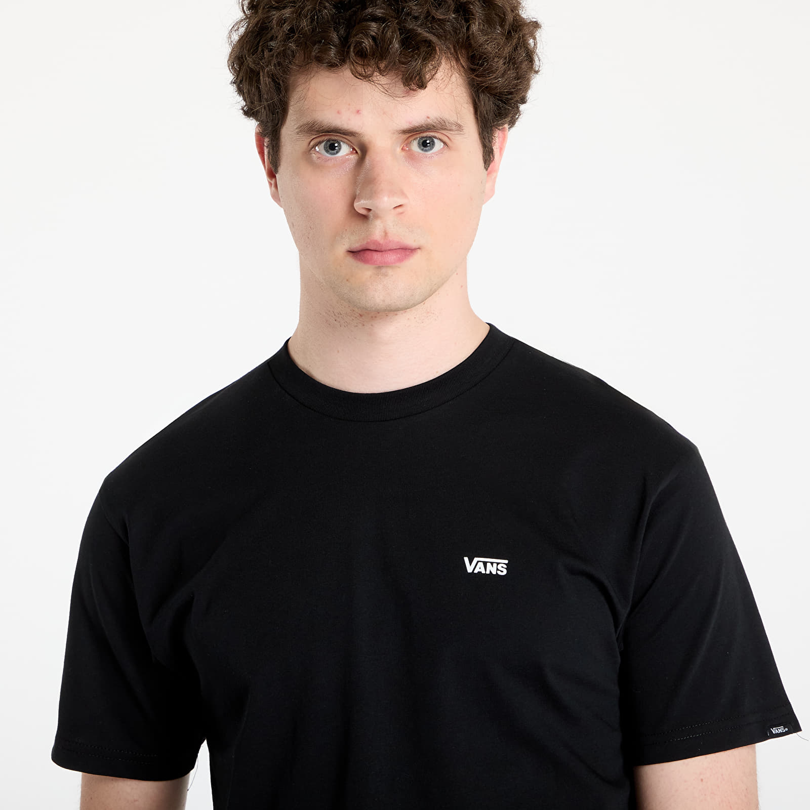Тениски и ризи Vans Left Chest Logo Tee Black/ White