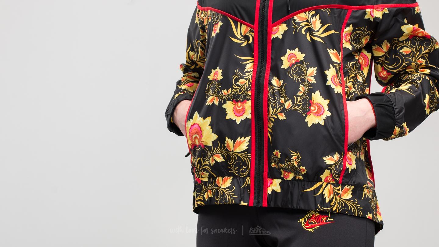 Nike windrunner floral top