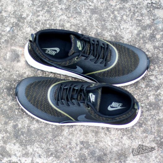 Nike air sales max thea j