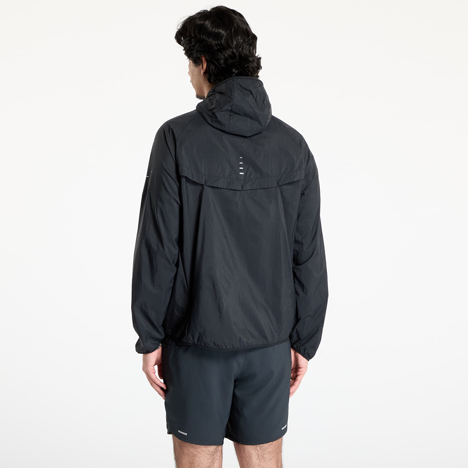 Coach jakas Nike Stride Men's Repel UV Running Jacket Black/ Black/ Reflective Silv