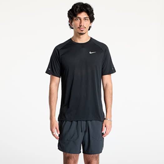 Majica Nike Stride Men's Dri-FIT ADV Short-Sleeve Running Top Black/ Reflective Silv