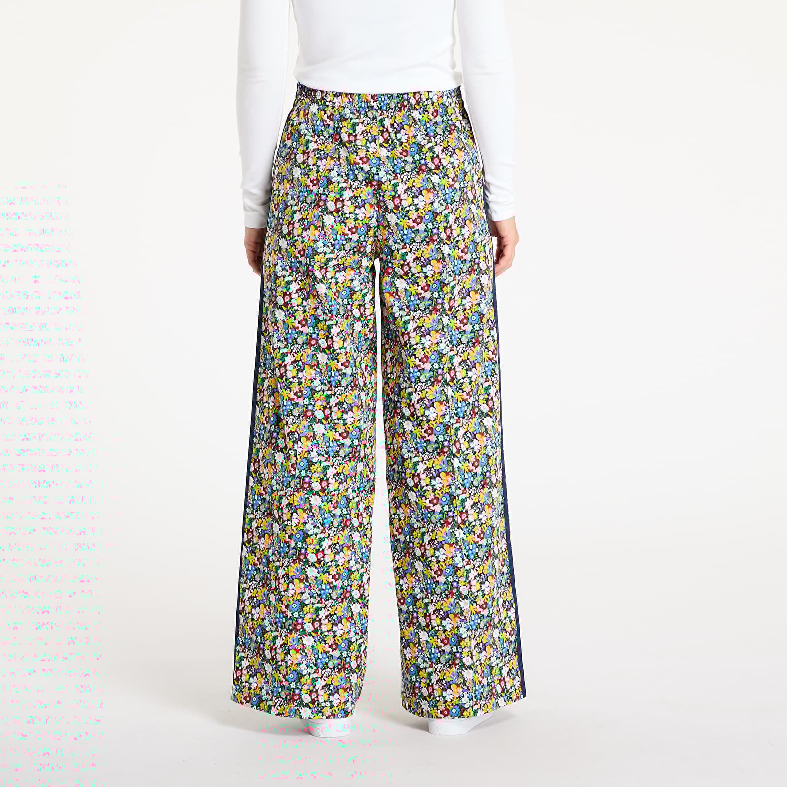 Dámske nohavice adidas Originals X Liberty London Wide Leg Trackpants Multicolor/ Night Indigo