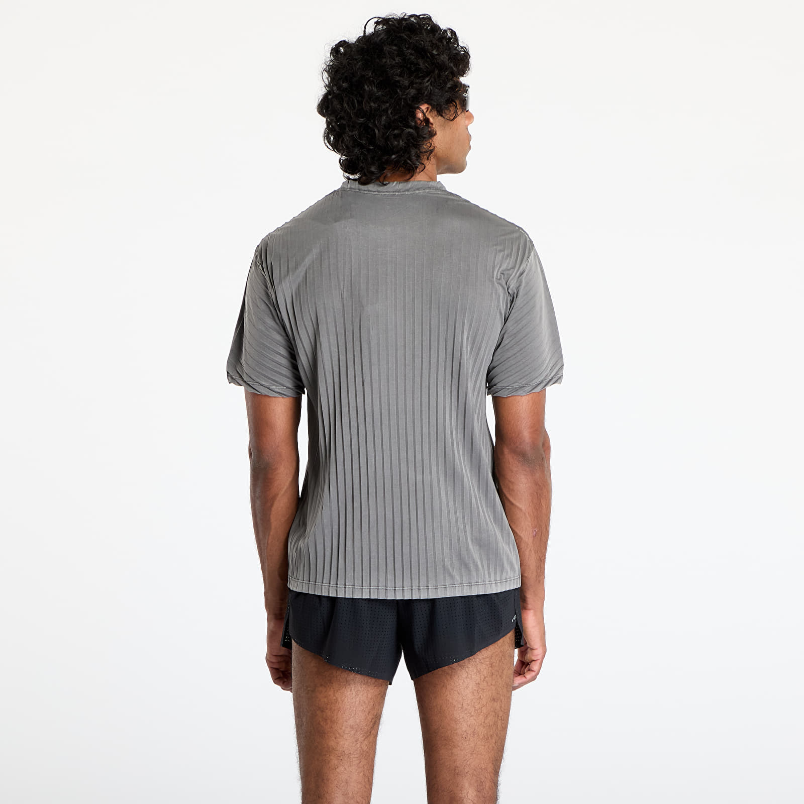 T-krekli Satisfy AuraLite Pleated T-Shirt UNISEX Mineral Graphite