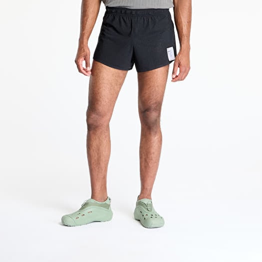 Shortsit Satisfy Space-O 2.5 Distance Shorts UNISEX Black